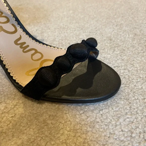 Sam Edelman Black Heeled Sandals with Scalloped Design - Picture 3 of 5